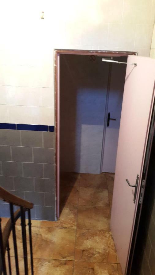 פריז Hotel Cyrano Voltaire מראה חיצוני תמונה