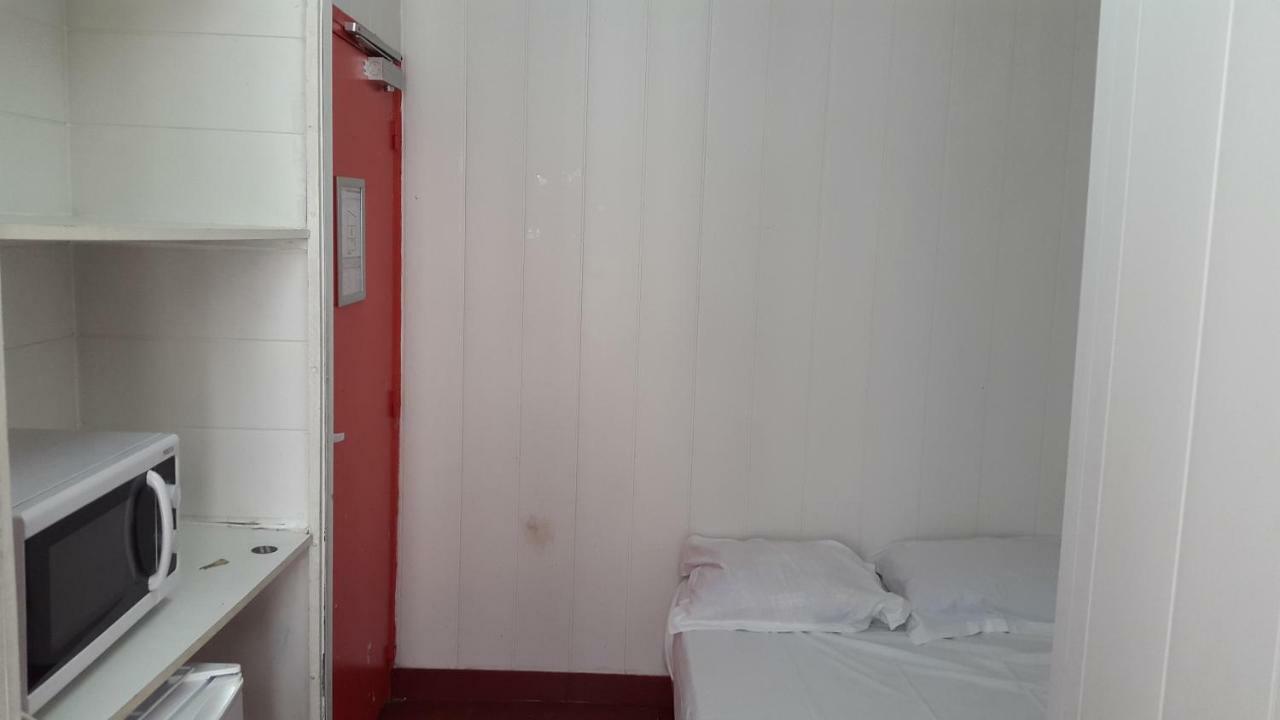 פריז Hotel Cyrano Voltaire מראה חיצוני תמונה