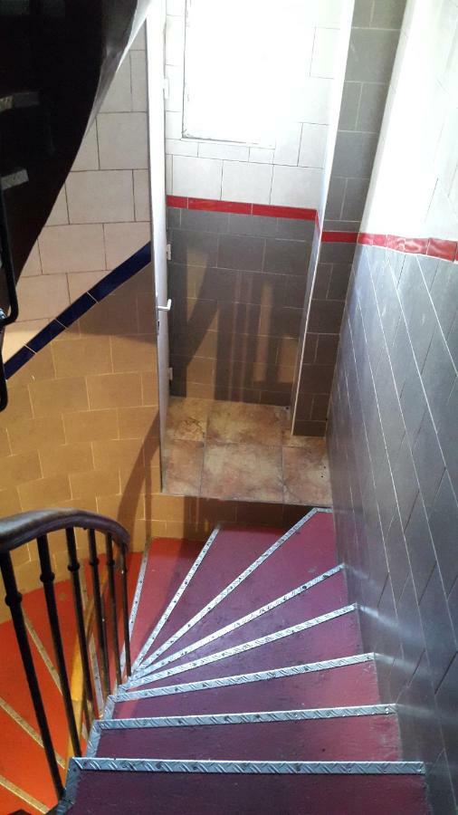 פריז Hotel Cyrano Voltaire מראה חיצוני תמונה