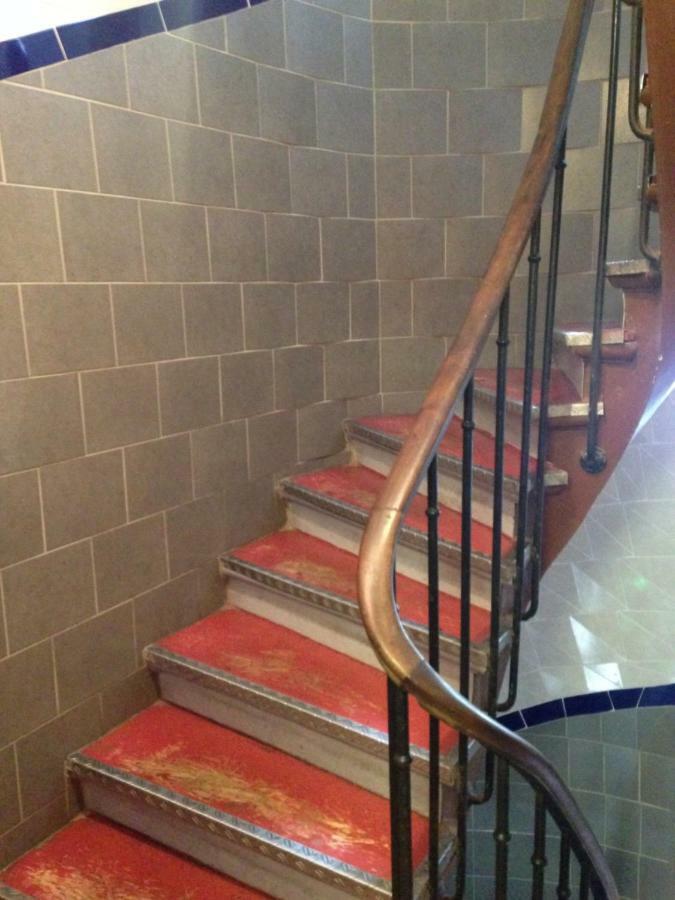 פריז Hotel Cyrano Voltaire מראה חיצוני תמונה